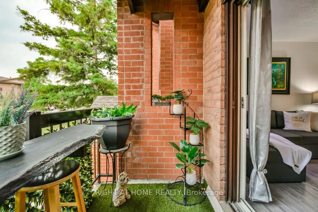 Photo 28 of Unit B6, 179 Edgehill Drive, Barrie, Letitia Heights — HOMEH