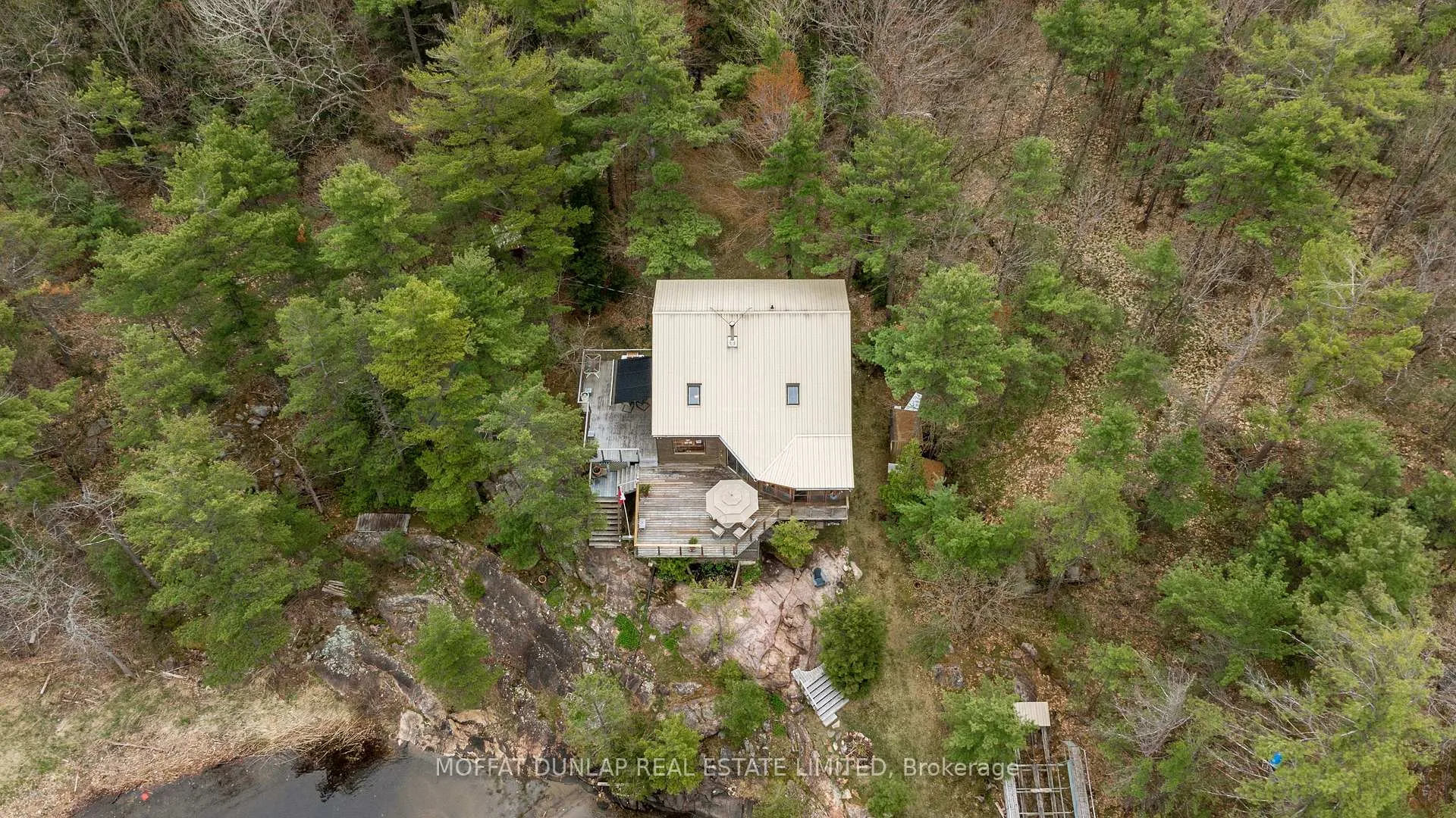 Photo 16 of 3940 Is 820 Georgn Byway, Georgian Bay, Baxter — HOMEH