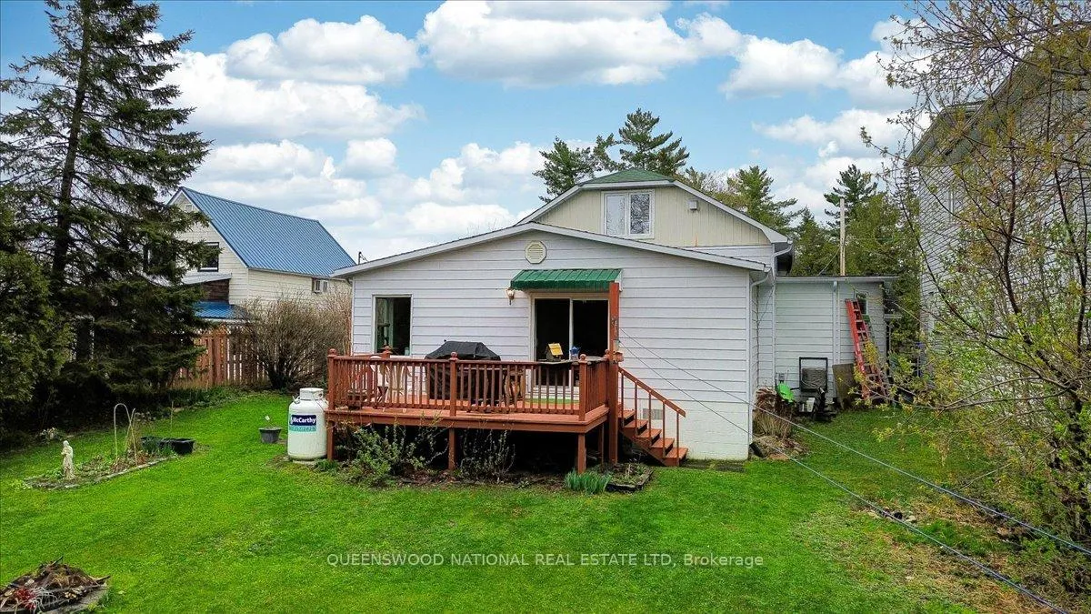 Photo 2 of 26 North Street, Killaloe, Hagarty and Richards, Killaloe/Round Lake — HOMEH