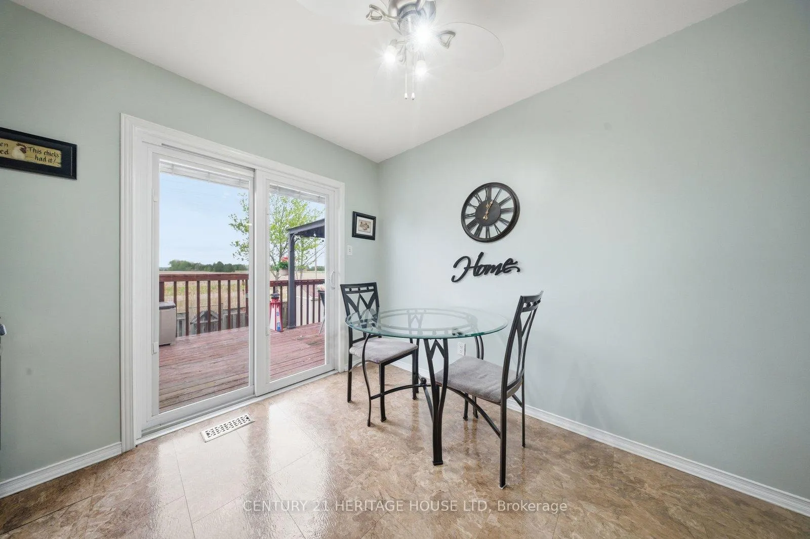 Photo 12 of 37 Anastasia Crescent, Brantford, Lynden Hills — HOMEH