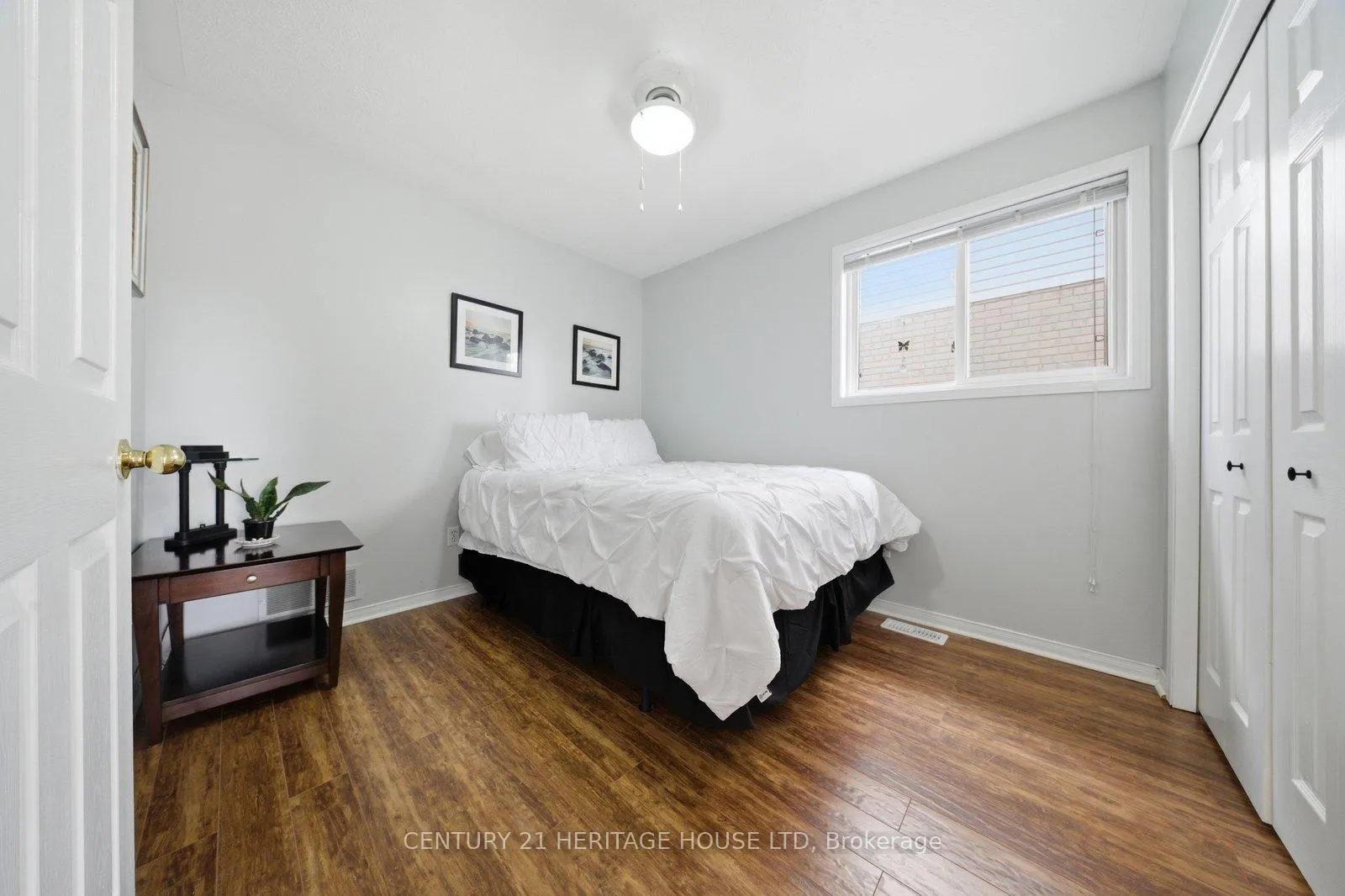 Photo 15 of 37 Anastasia Crescent, Brantford, Lynden Hills — HOMEH