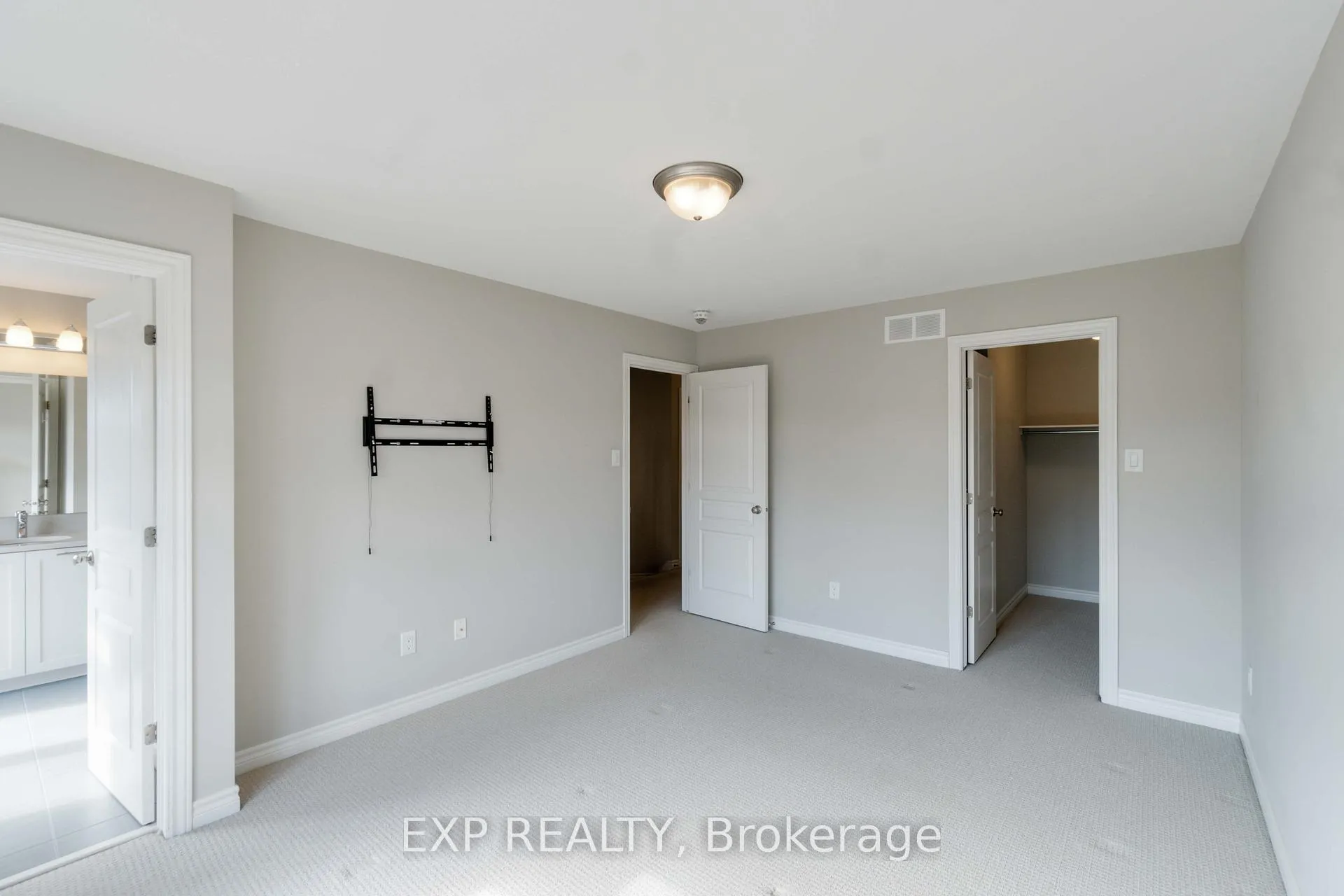 Photo 27 of 760 Carnelian Crescent, Ottawa, Riverside South/Gloucester Glen — HOMEH