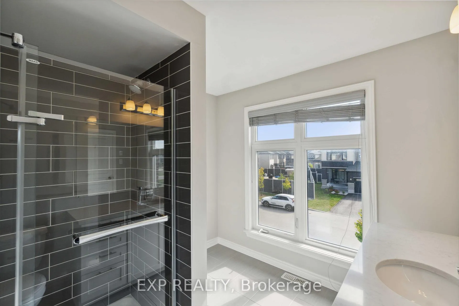 Photo 29 of 760 Carnelian Crescent, Ottawa, Riverside South/Gloucester Glen — HOMEH