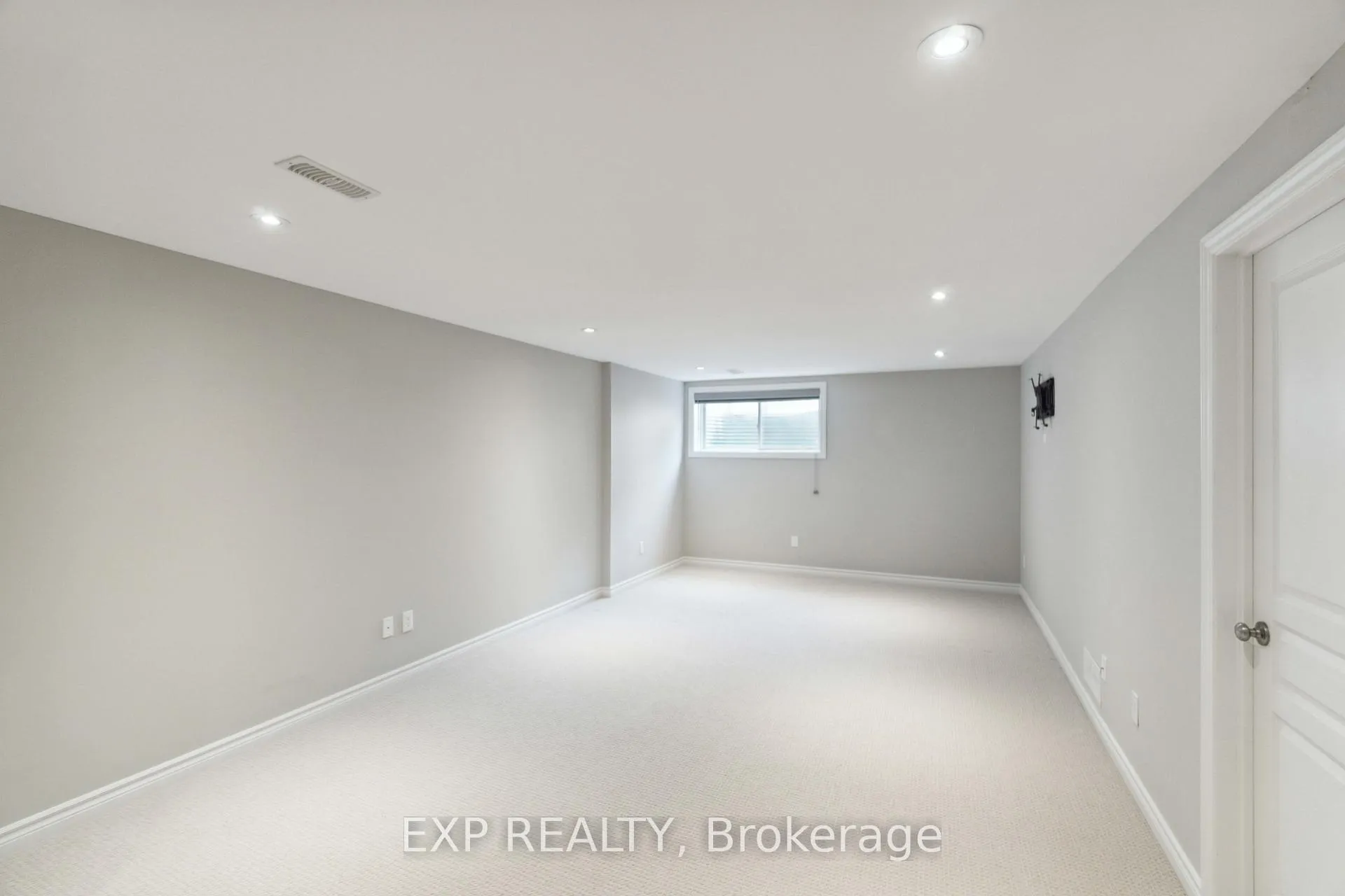 Photo 41 of 760 Carnelian Crescent, Ottawa, Riverside South/Gloucester Glen — HOMEH