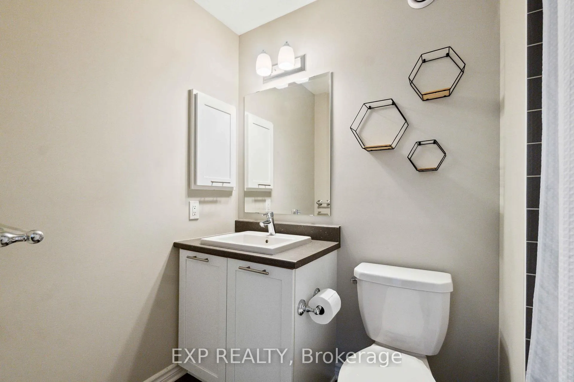 Photo 45 of 760 Carnelian Crescent, Ottawa, Riverside South/Gloucester Glen — HOMEH