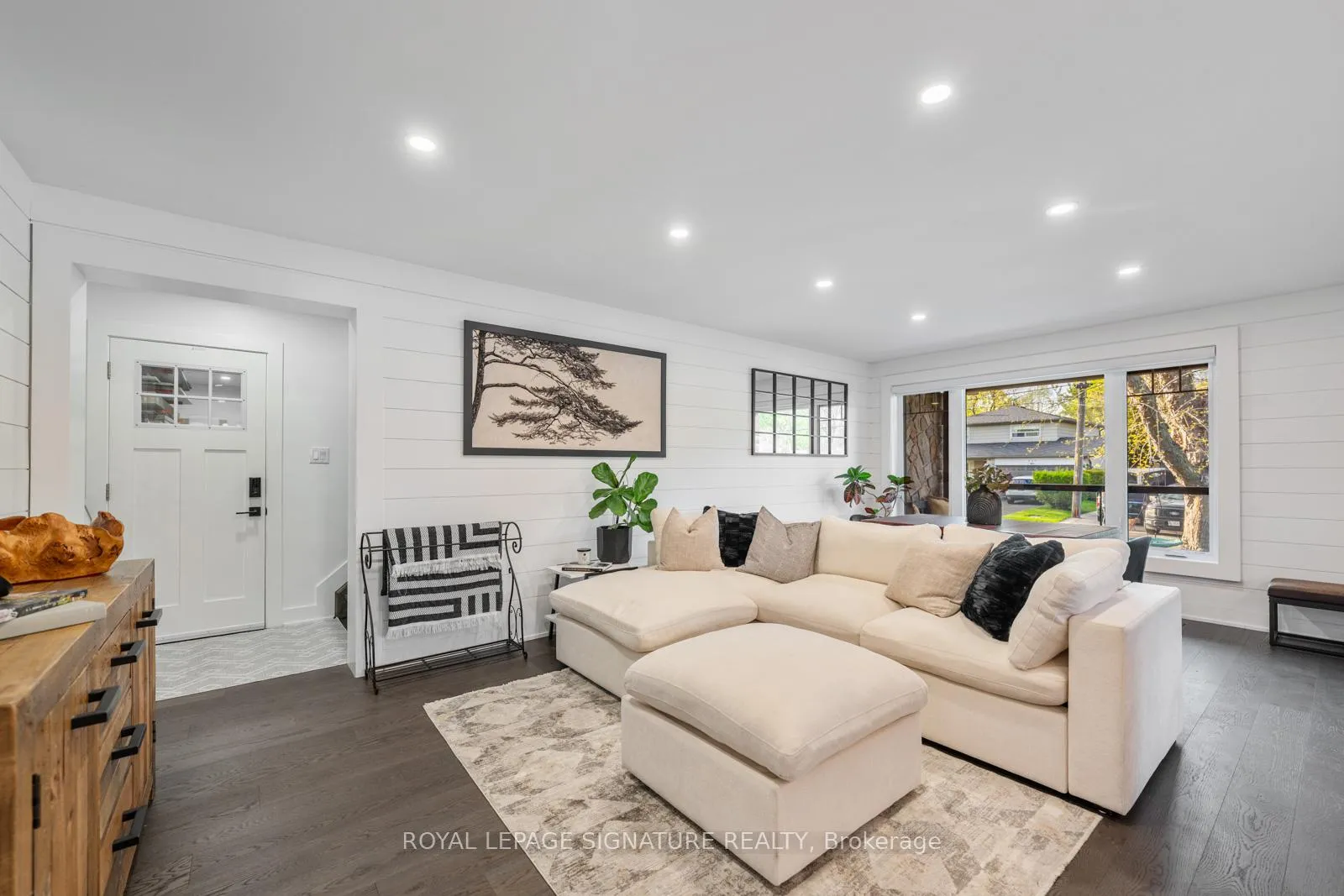 Photo 8 of 917 Vistula Drive, Pickering, West Shore — HOMEH