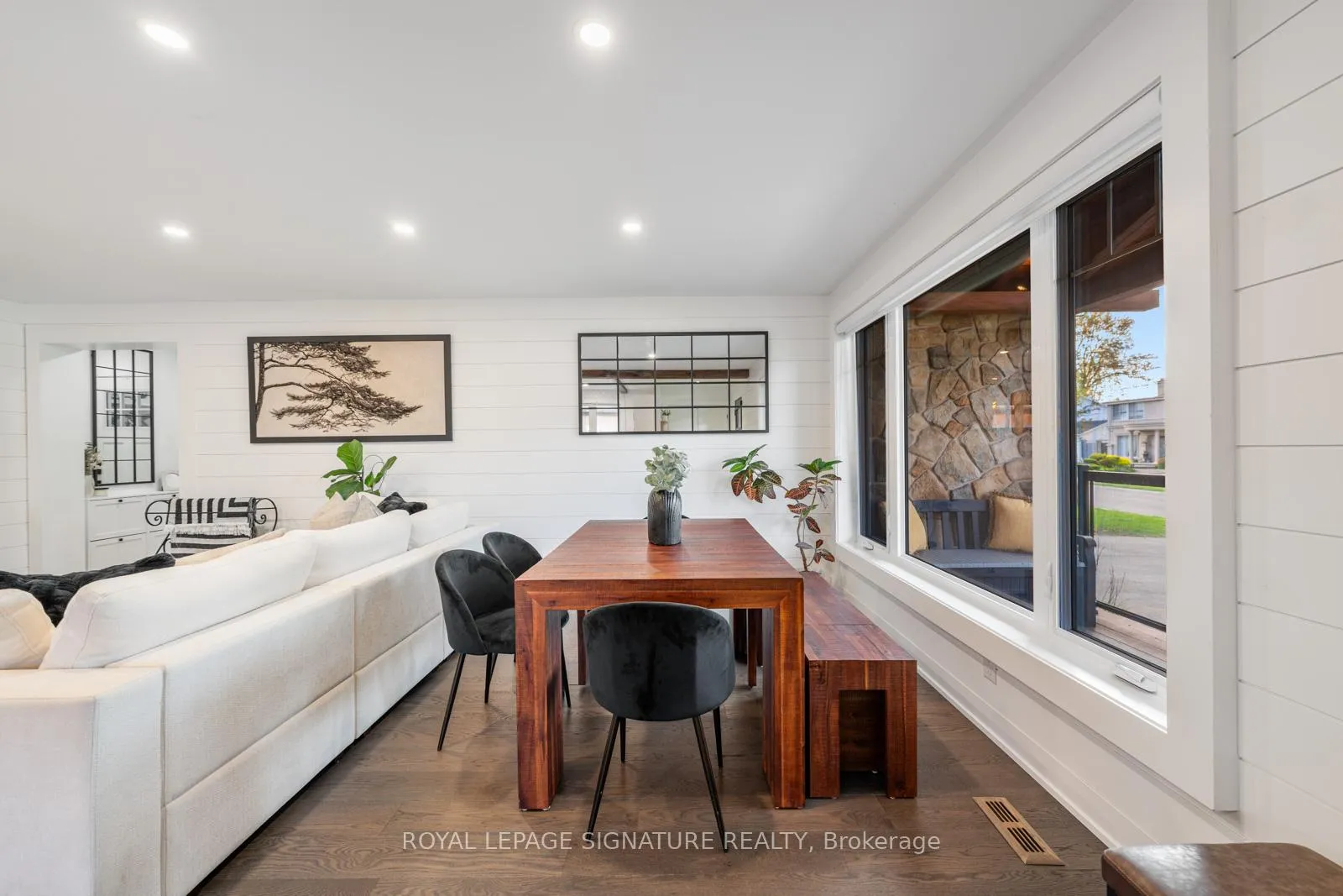 Photo 9 of 917 Vistula Drive, Pickering, West Shore — HOMEH