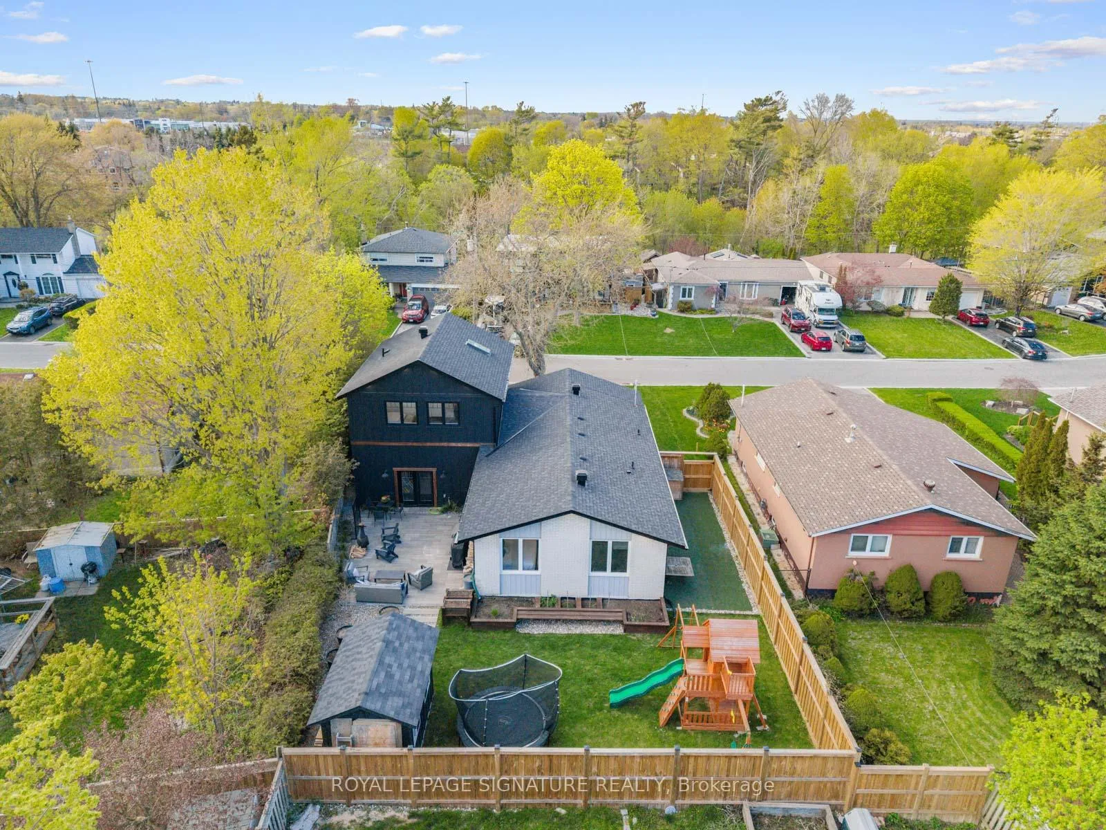 Photo 45 of 917 Vistula Drive, Pickering, West Shore — HOMEH