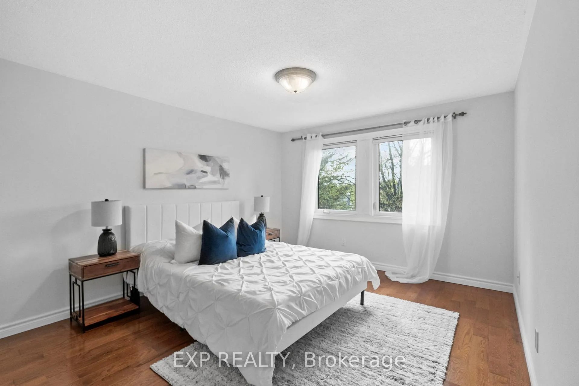 Photo 20 of 24 Juniper Crescent, Markham, Unionville — HOMEH