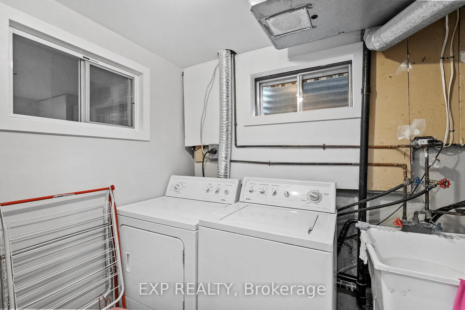Photo 28 of 24 Juniper Crescent, Markham, Unionville — HOMEH