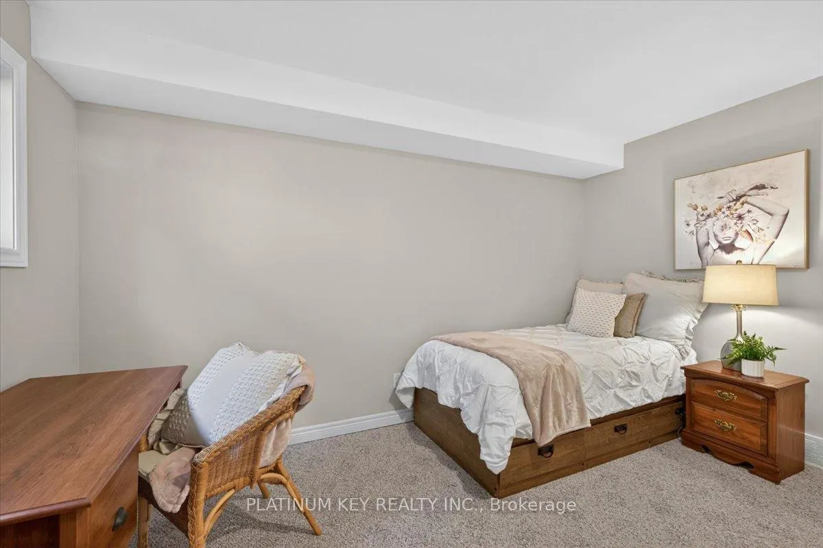Photo 19 of 519 Darcy Drive, Strathroy-Caradoc, NE — HOMEH