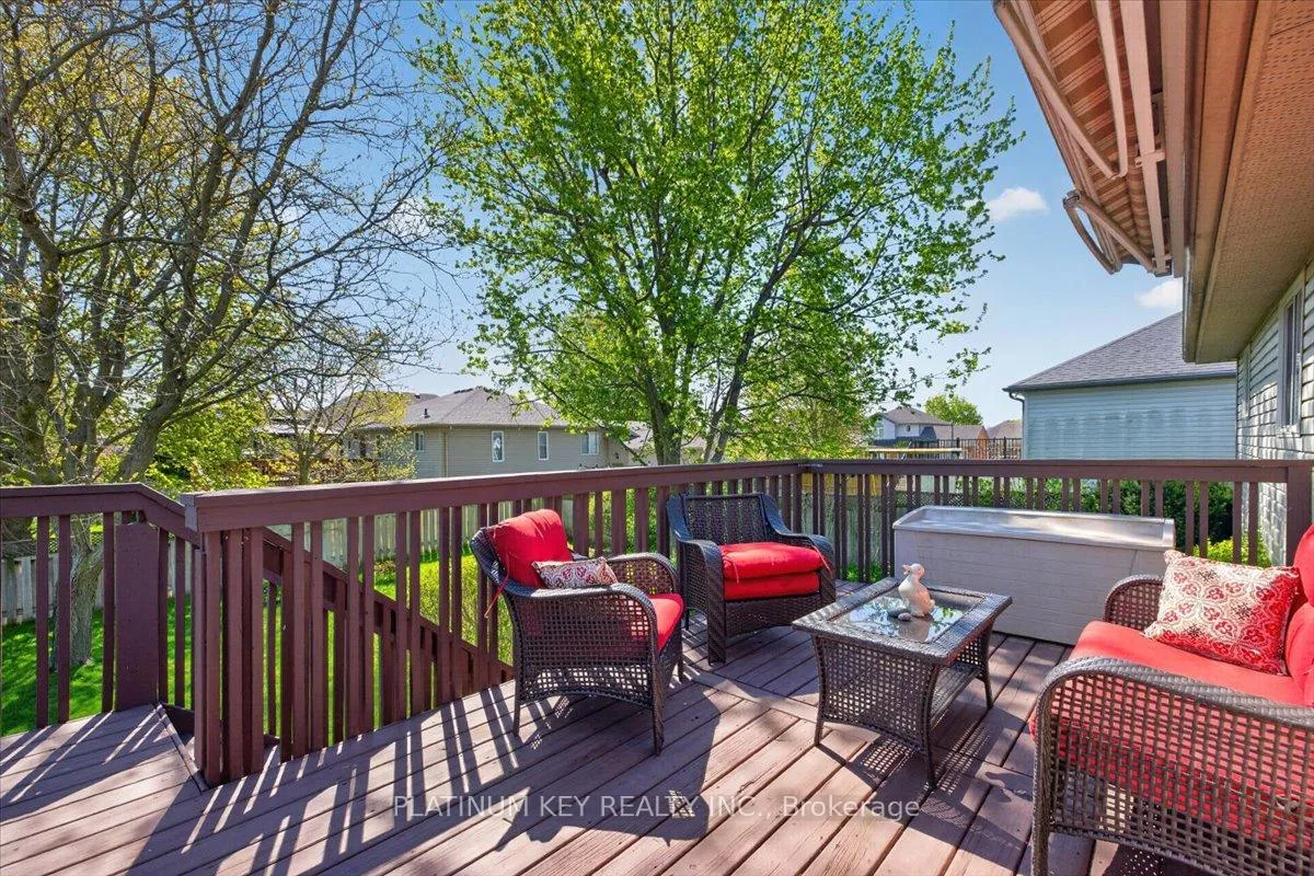 Photo 23 of 519 Darcy Drive, Strathroy-Caradoc, NE — HOMEH