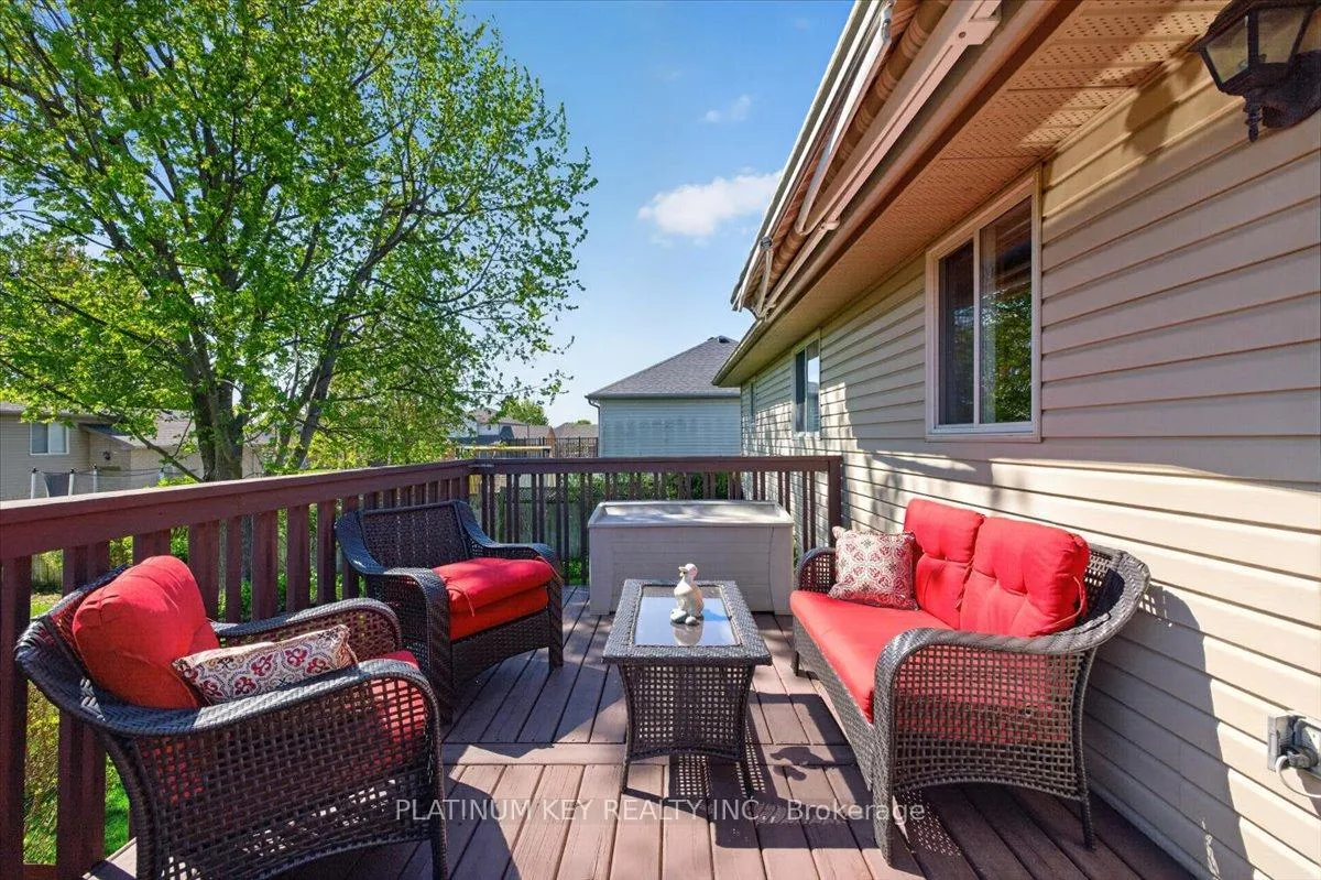 Photo 24 of 519 Darcy Drive, Strathroy-Caradoc, NE — HOMEH