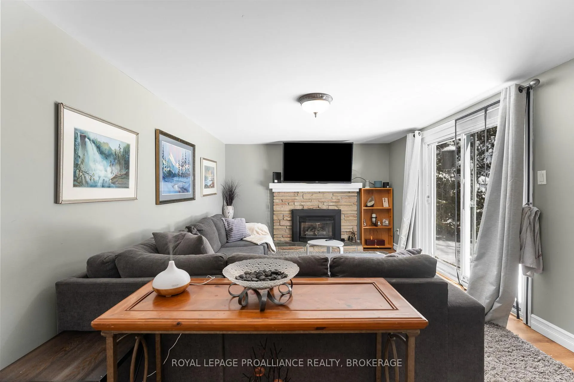 Photo 7 of 296 Olympus Avenue, Kingston, City Southwest — HOMEH