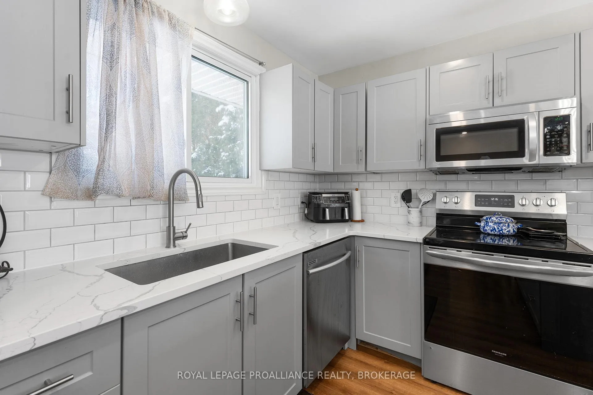 Photo 14 of 296 Olympus Avenue, Kingston, City Southwest — HOMEH