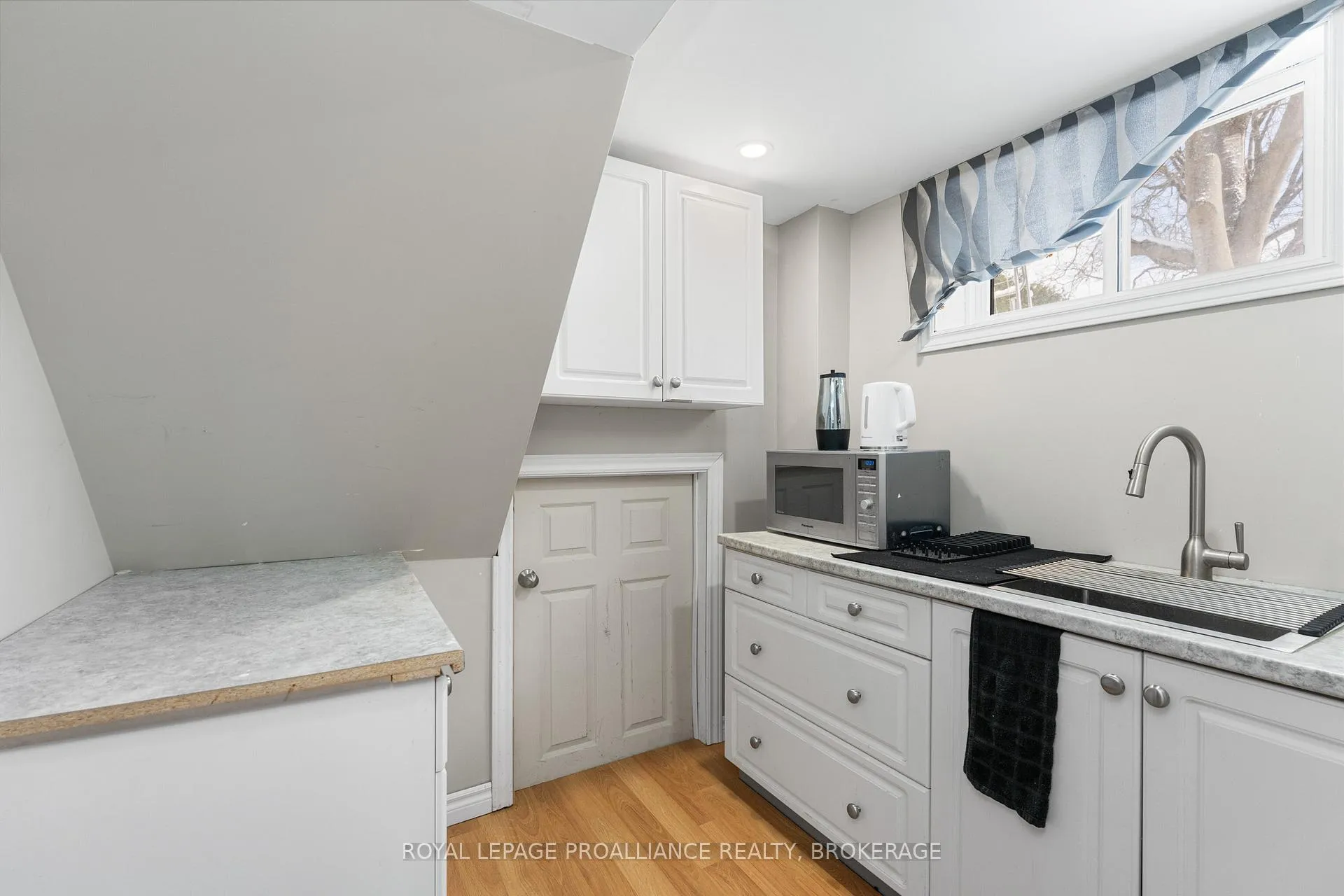 Photo 32 of 296 Olympus Avenue, Kingston, City Southwest — HOMEH