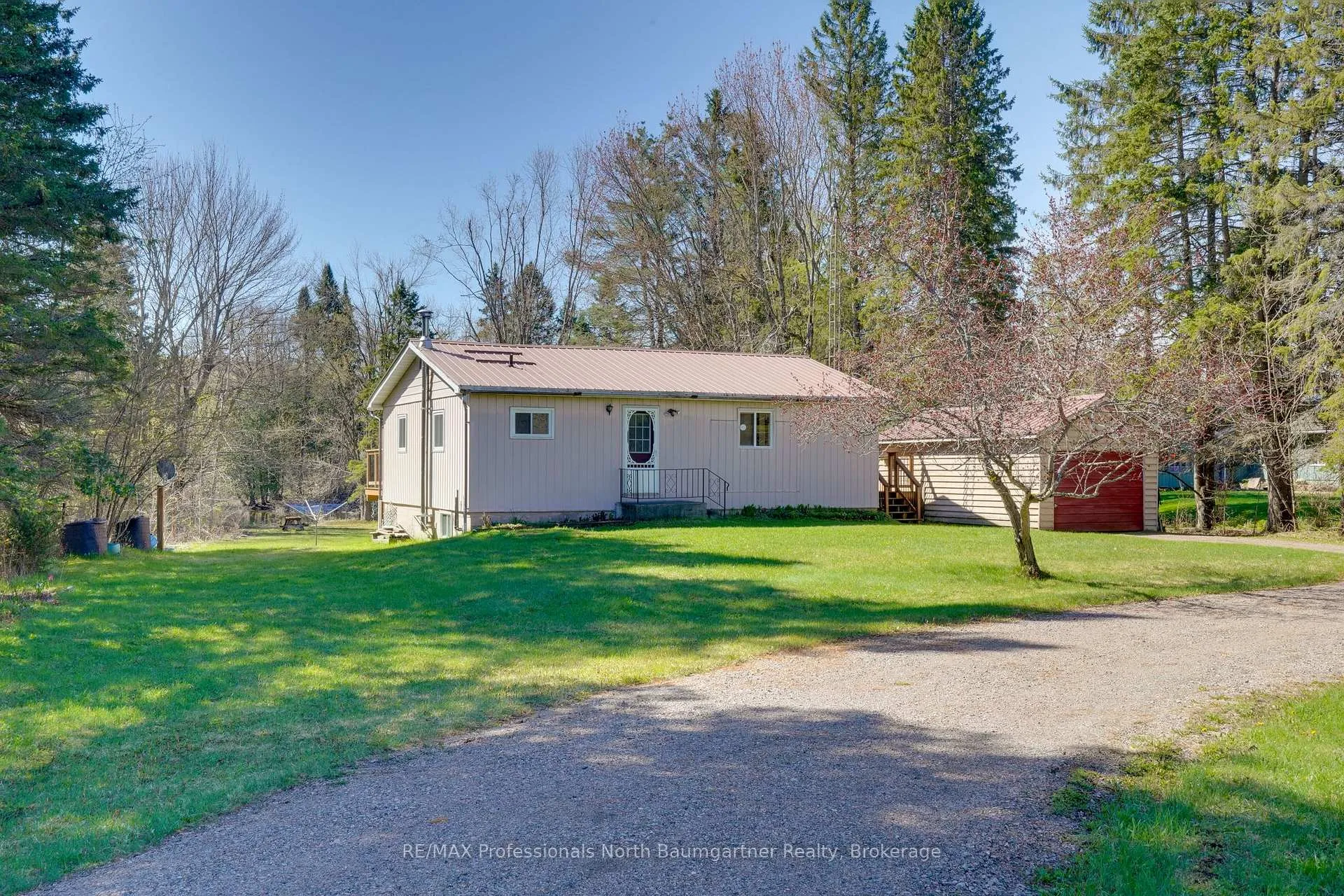 Photo 1 of 4112 Deep Bay Road, Minden Hills, Lutterworth — HOMEH