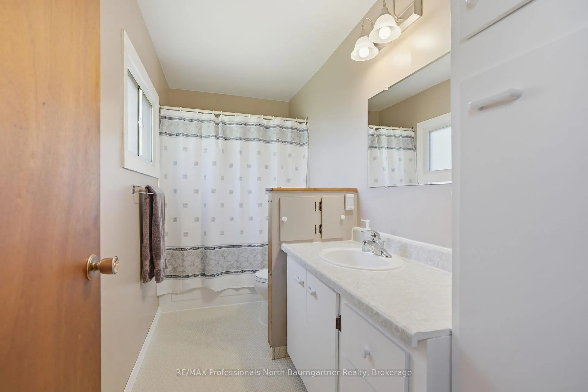 Photo 21 of 4112 Deep Bay Road, Minden Hills, Lutterworth — HOMEH