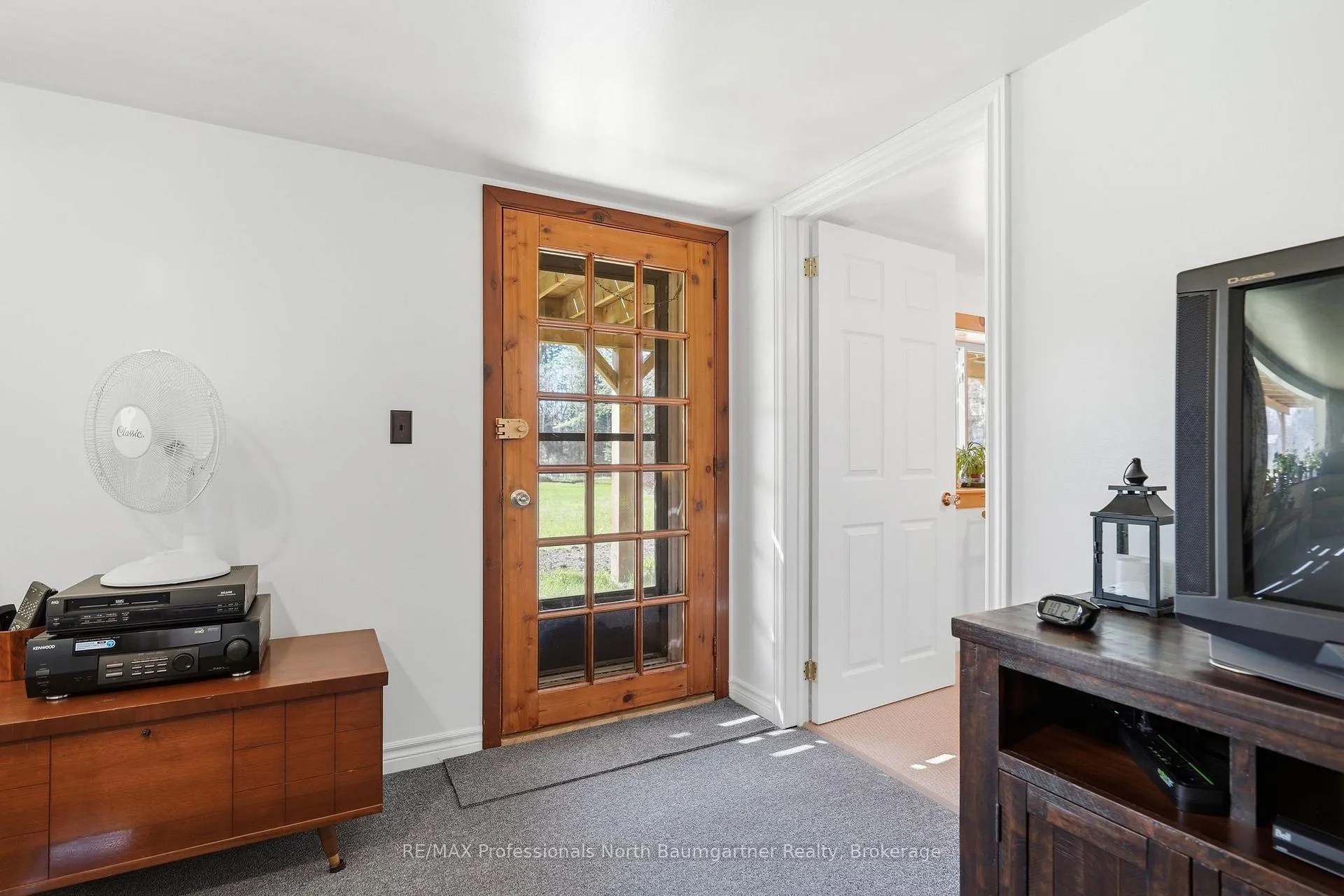 Photo 26 of 4112 Deep Bay Road, Minden Hills, Lutterworth — HOMEH