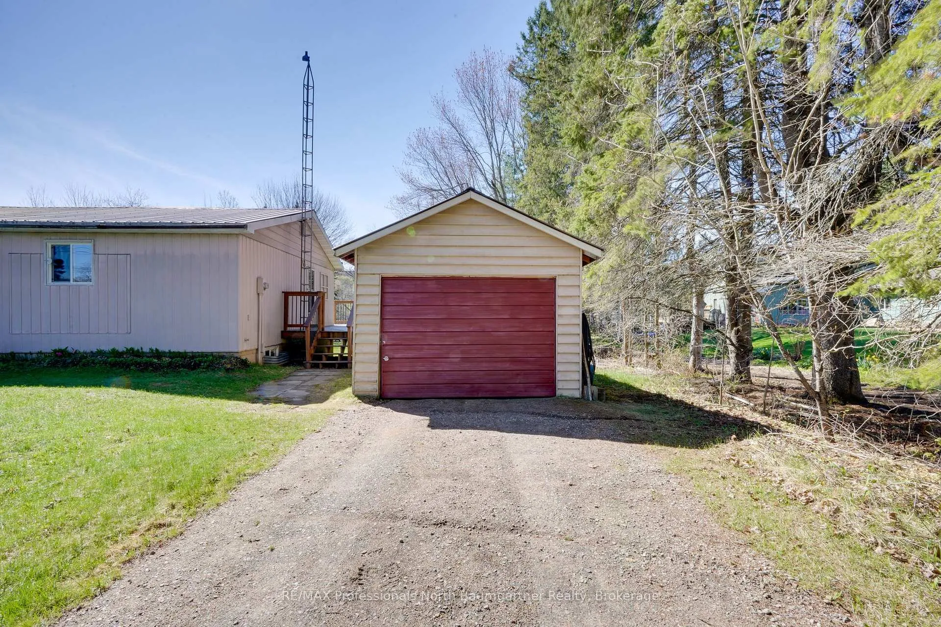 Photo 34 of 4112 Deep Bay Road, Minden Hills, Lutterworth — HOMEH