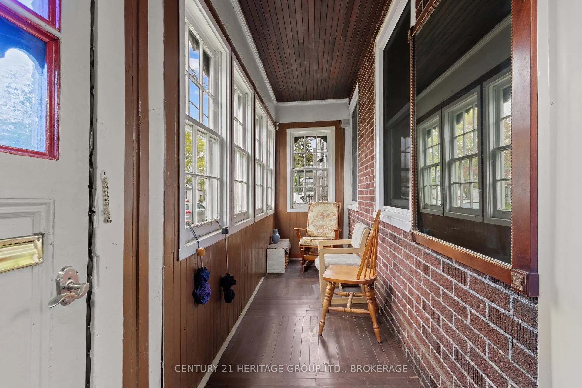 Photo 5 of 126 Charles Street, Kingston, East of Sir John A. Blvd — HOMEH