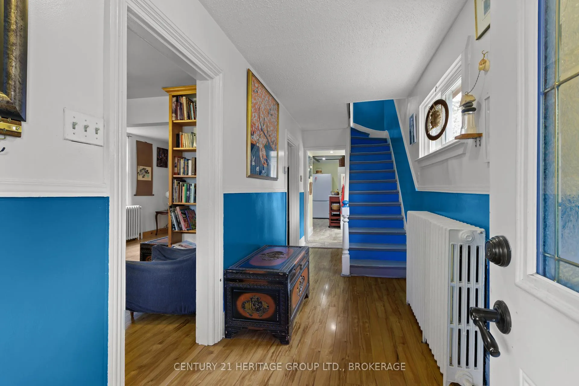 Photo 7 of 126 Charles Street, Kingston, East of Sir John A. Blvd — HOMEH