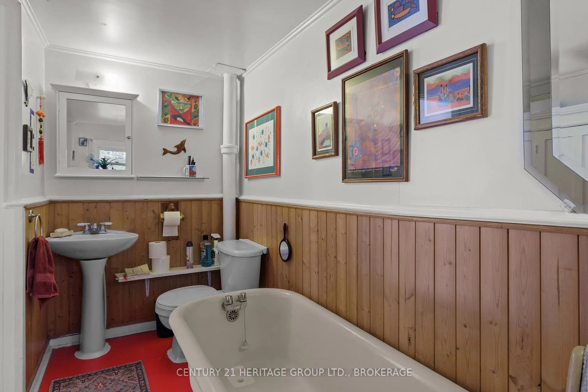 Photo 27 of 126 Charles Street, Kingston, East of Sir John A. Blvd — HOMEH