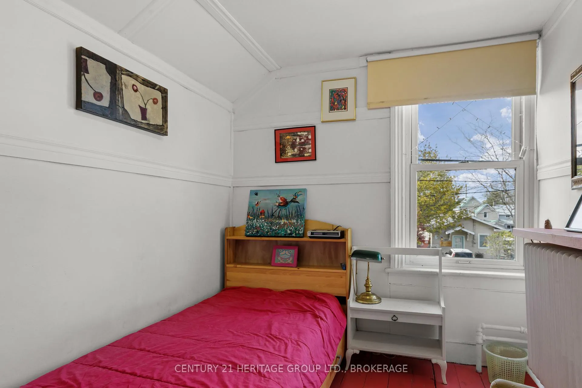 Photo 29 of 126 Charles Street, Kingston, East of Sir John A. Blvd — HOMEH