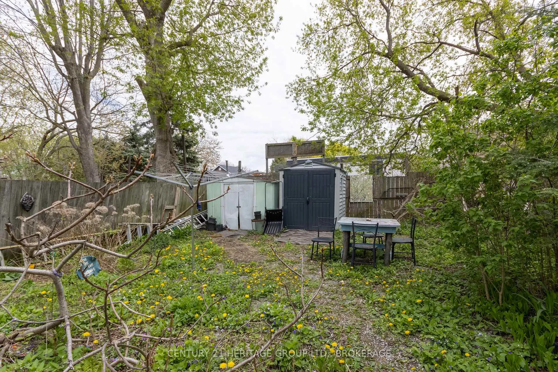 Photo 36 of 126 Charles Street, Kingston, East of Sir John A. Blvd — HOMEH