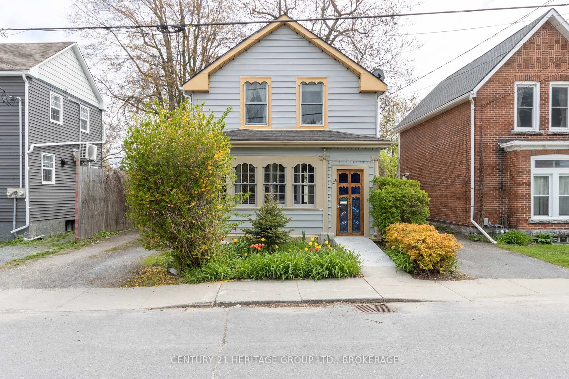 Photo 42 of 126 Charles Street, Kingston, East of Sir John A. Blvd — HOMEH