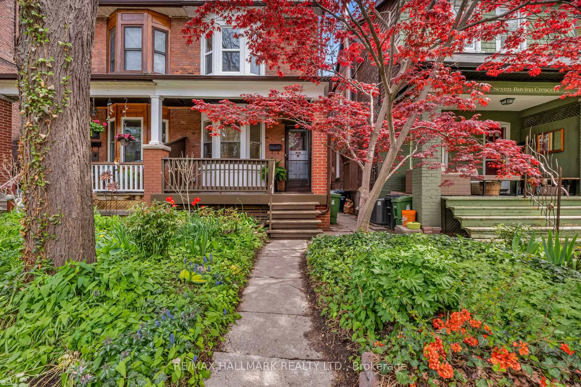 Photo 2 of 49 Ravina Crescent, Toronto, Blake-Jones — HOMEH