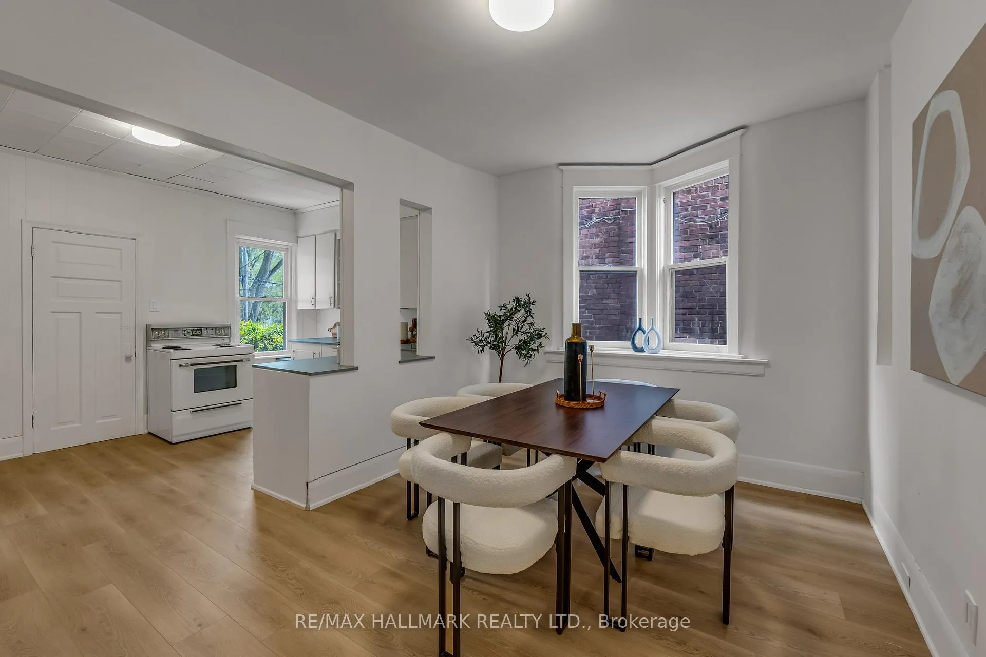 Photo 9 of 49 Ravina Crescent, Toronto, Blake-Jones — HOMEH