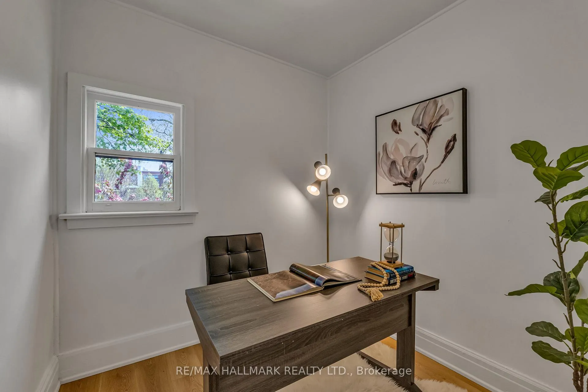 Photo 30 of 49 Ravina Crescent, Toronto, Blake-Jones — HOMEH