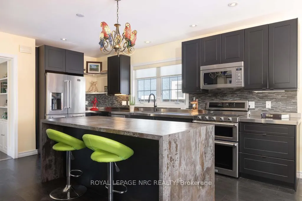 Photo 16 of 149 Main Street, St. Catharines, Port Dalhousie — HOMEH