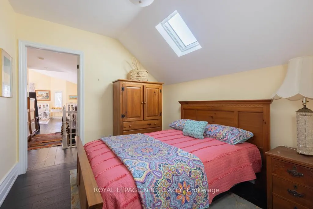 Photo 32 of 149 Main Street, St. Catharines, Port Dalhousie — HOMEH