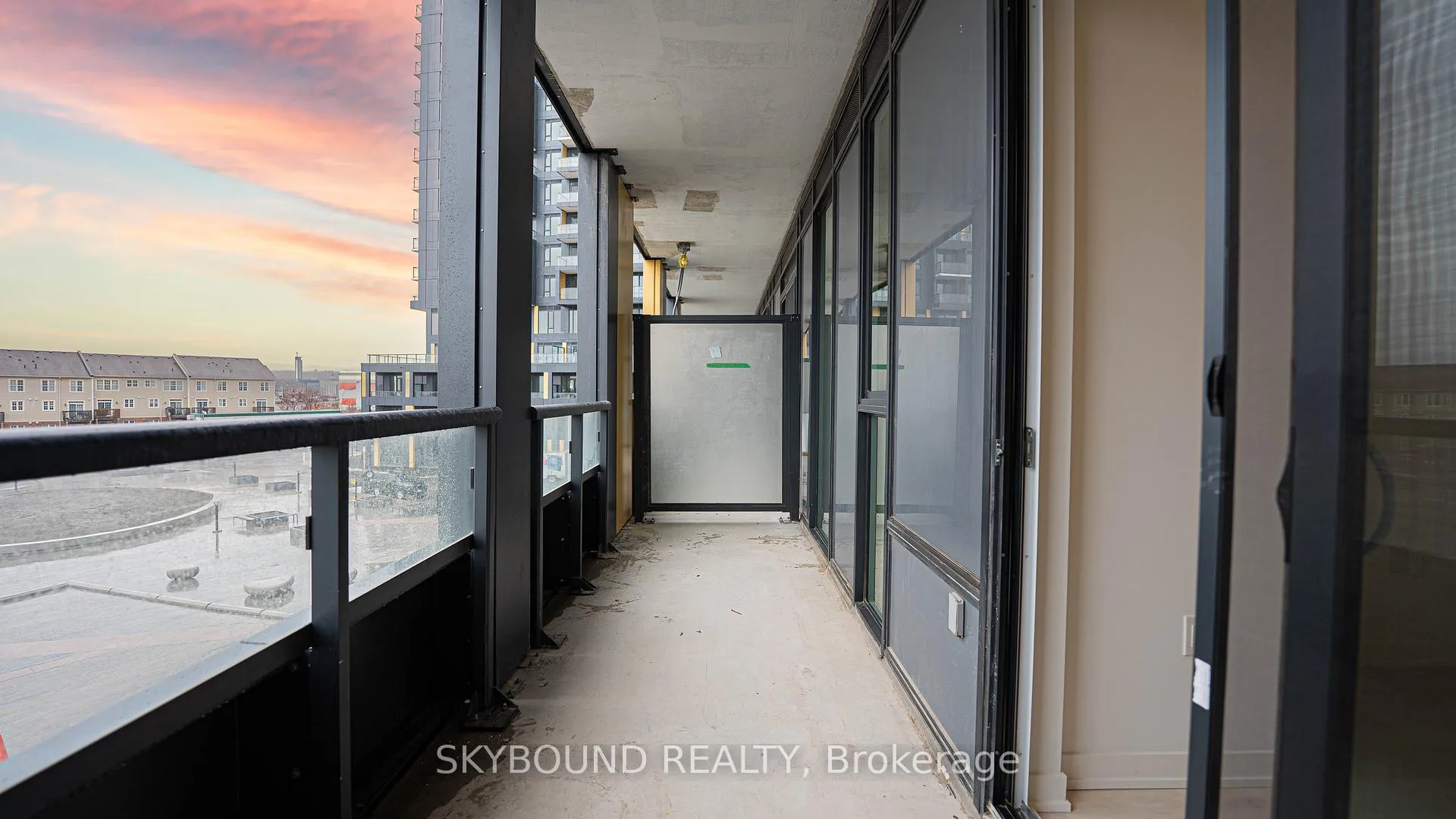 Photo 18 of Unit 336, 4878 Powers Common, Burlington, Alton — HOMEH