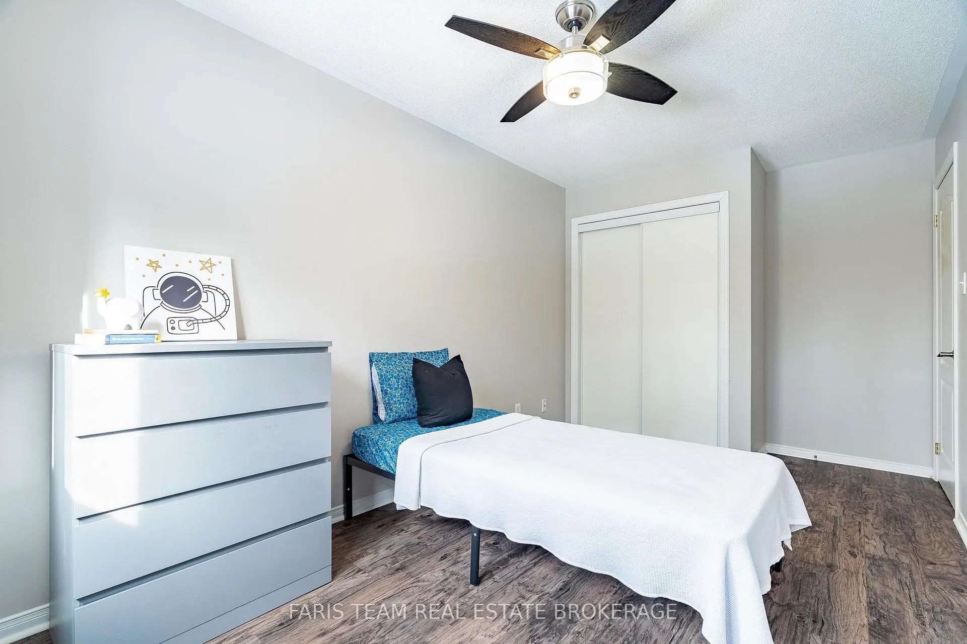 Photo 23 of 256 Ferndale Drive S, Barrie, Ardagh — HOMEH