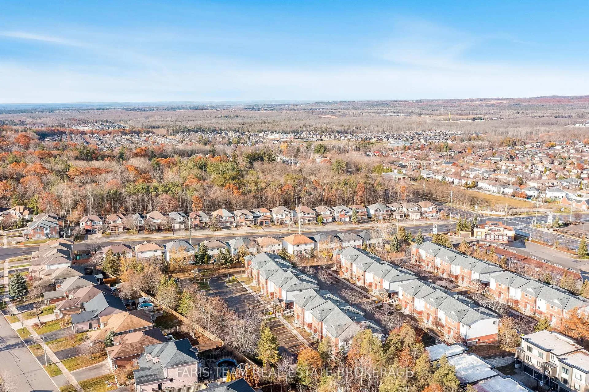 Photo 43 of 256 Ferndale Drive S, Barrie, Ardagh — HOMEH