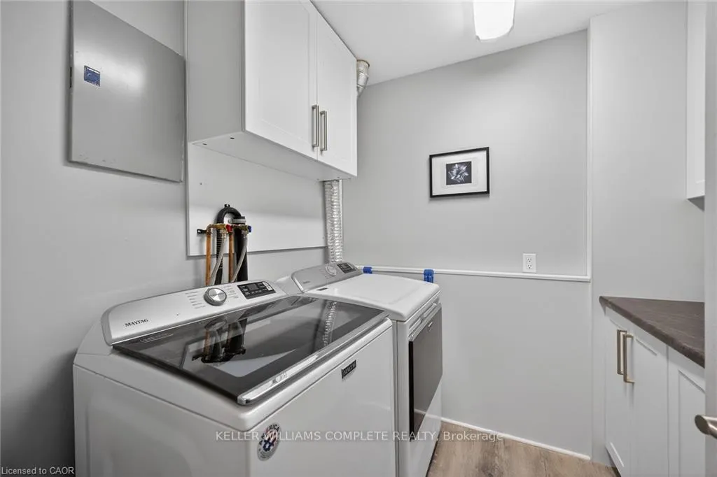 Photo 19 of Unit 208, 6 Niagara Street, Grimsby, Grimsby West — HOMEH