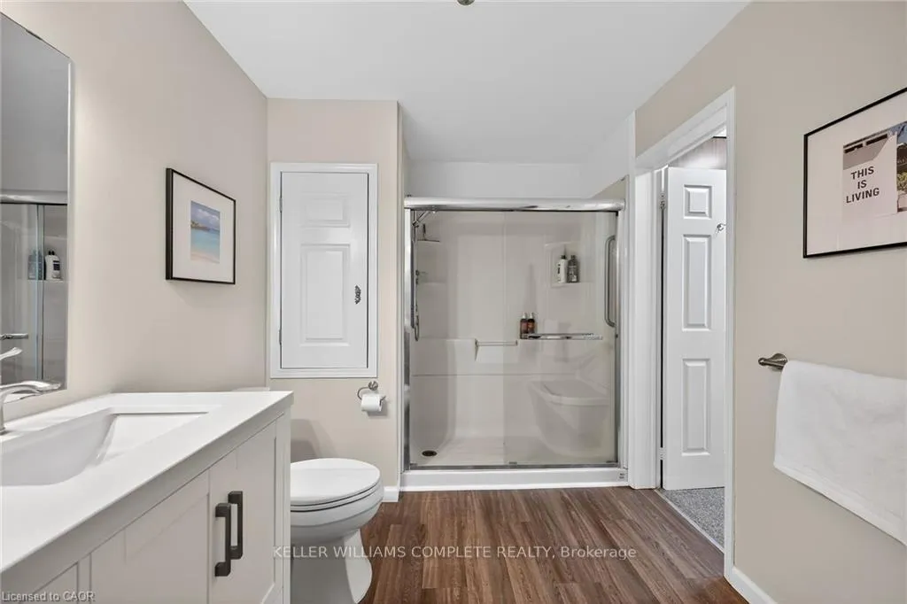 Photo 27 of Unit 208, 6 Niagara Street, Grimsby, Grimsby West — HOMEH