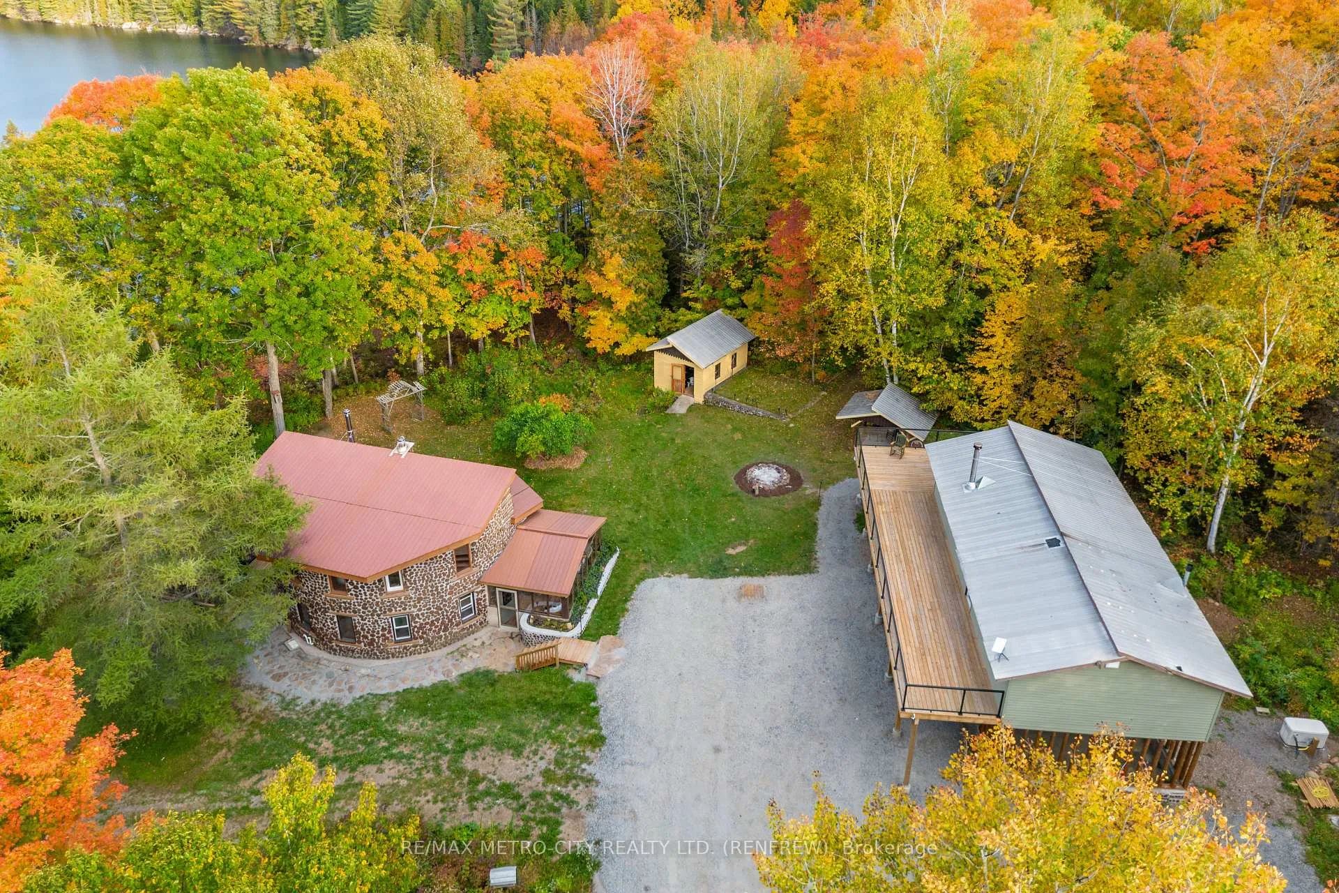 Photo 10 of 28034 Highway 41, Greater Madawaska — HOMEH