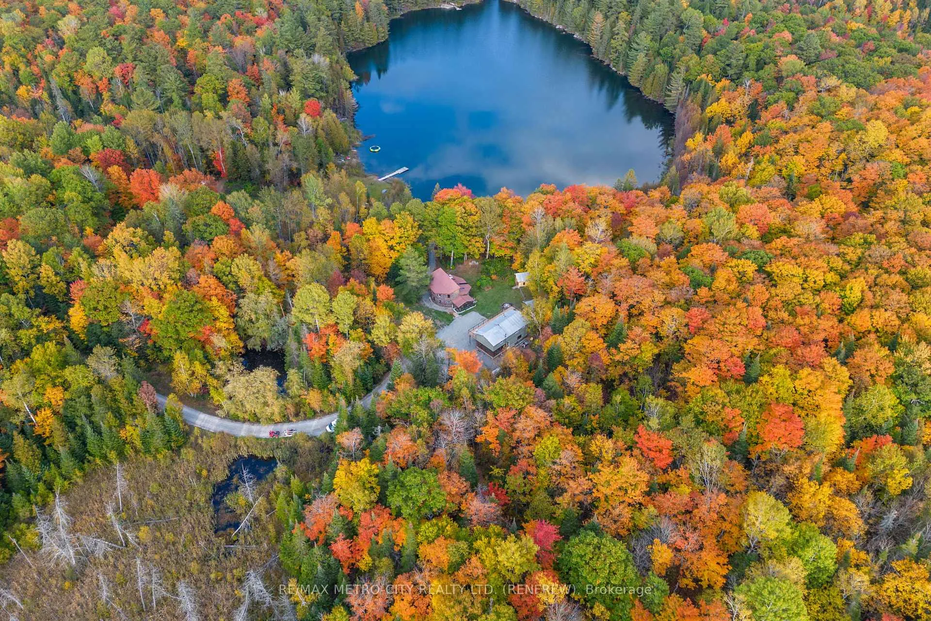 Photo 11 of 28034 Highway 41, Greater Madawaska — HOMEH