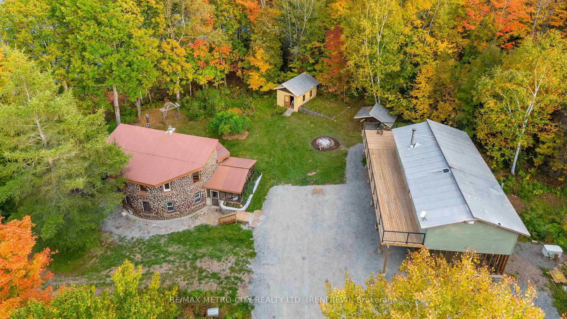 Photo 12 of 28034 Highway 41, Greater Madawaska — HOMEH