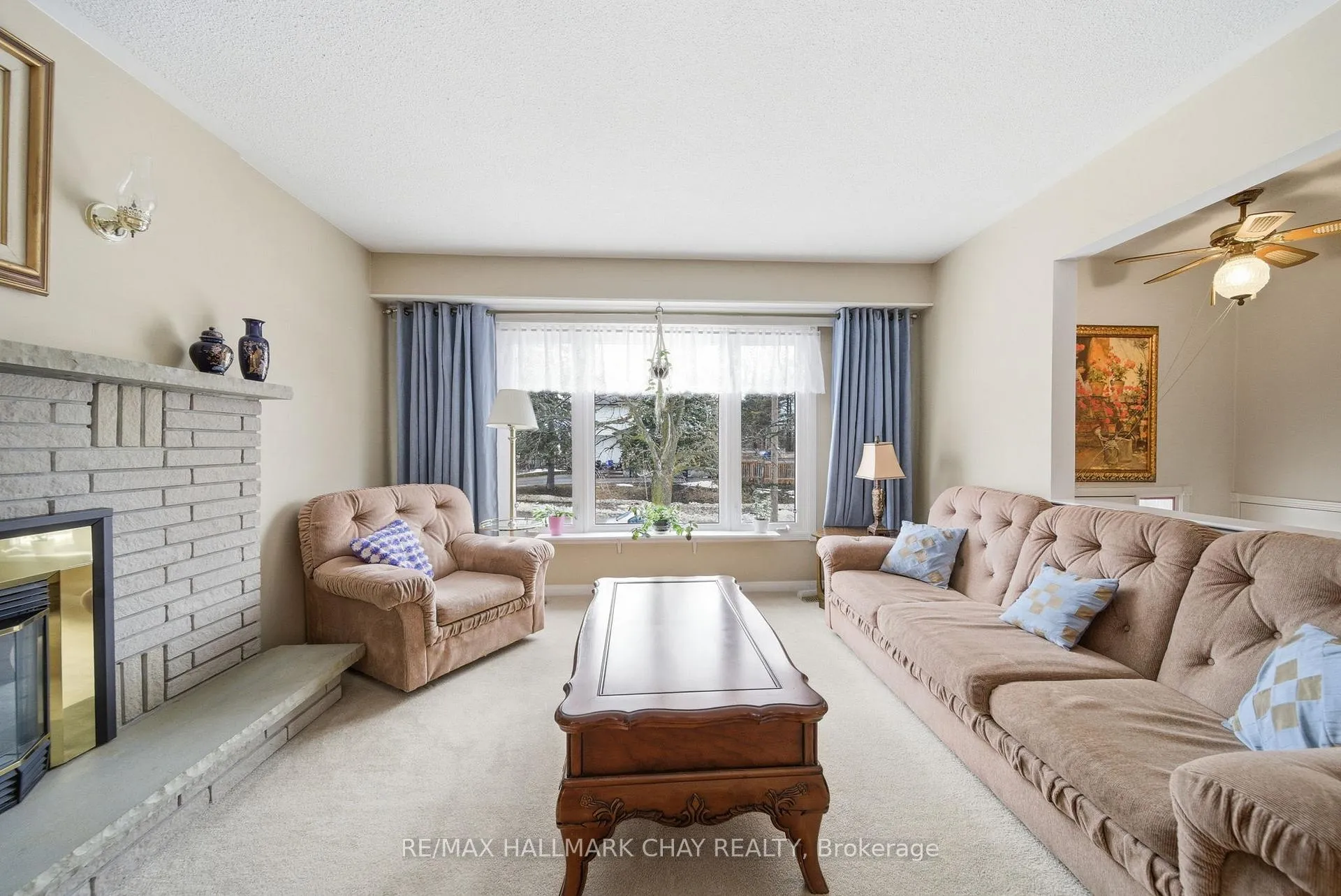 Photo 6 of 5 Austen Lane, Barrie, Letitia Heights — HOMEH