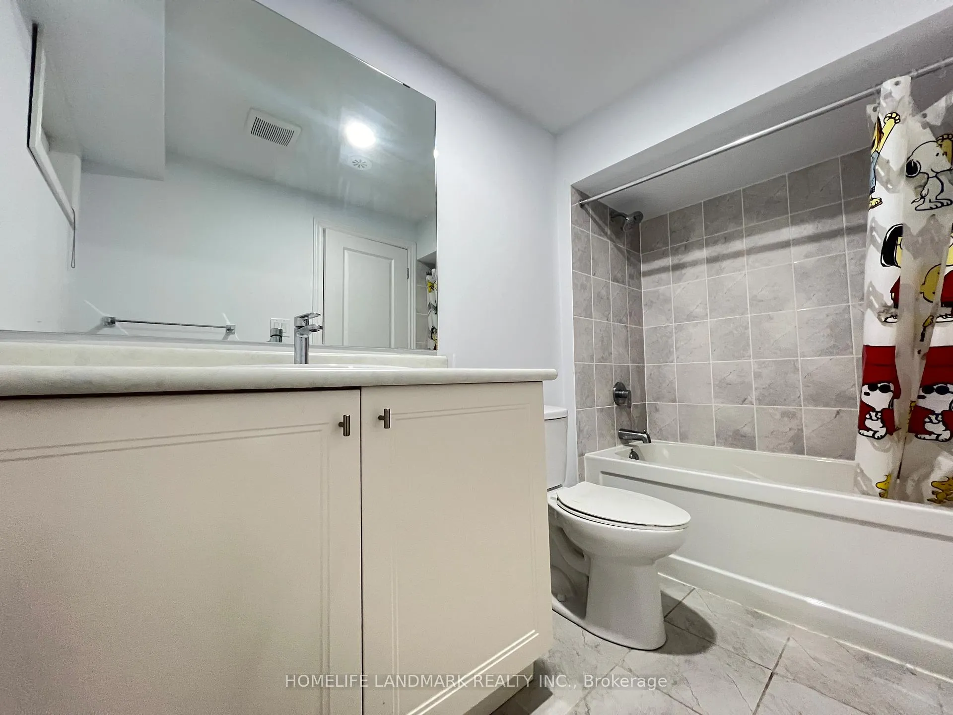 Photo 9 of 117 Lichfield Road, Markham, Unionville — HOMEH