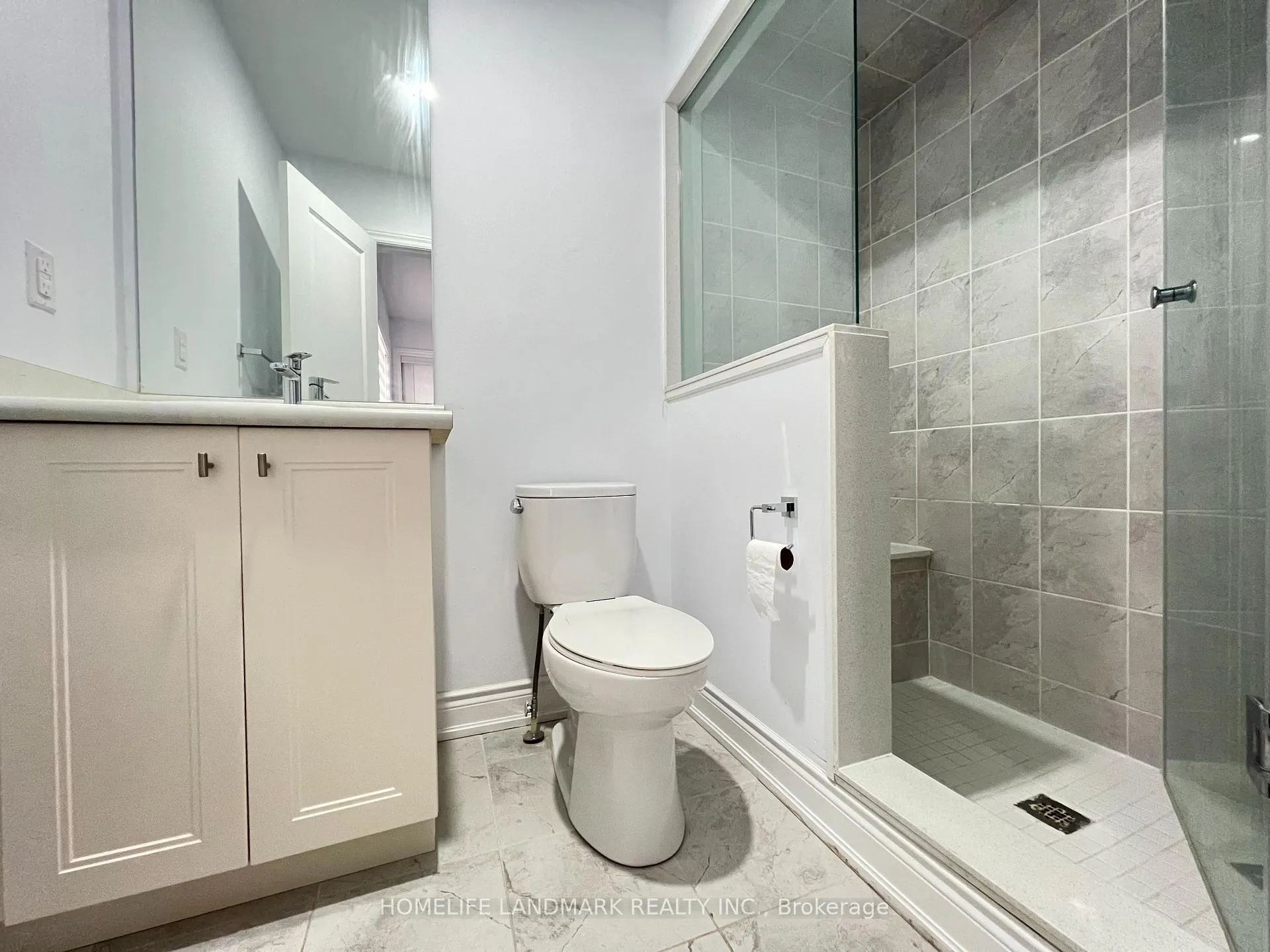 Photo 14 of 117 Lichfield Road, Markham, Unionville — HOMEH