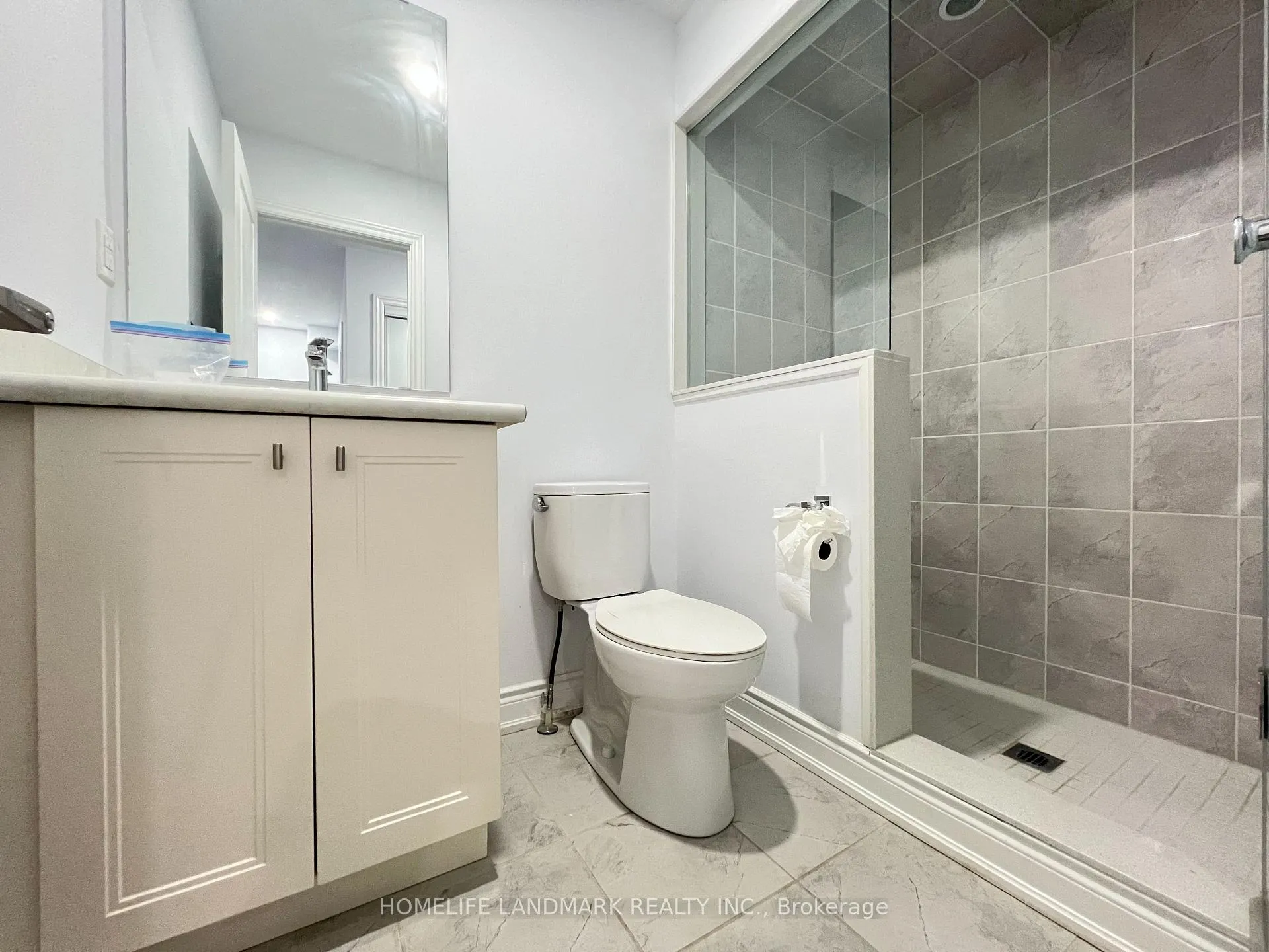 Photo 20 of 117 Lichfield Road, Markham, Unionville — HOMEH