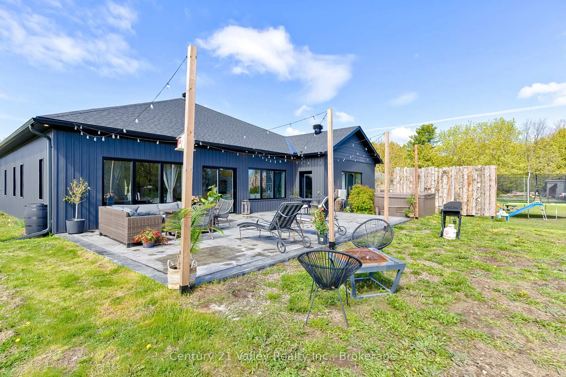 Photo 6 of 1174 Burnstown Road, McNab/Braeside, Mcnab/Braeside Twps — HOMEH