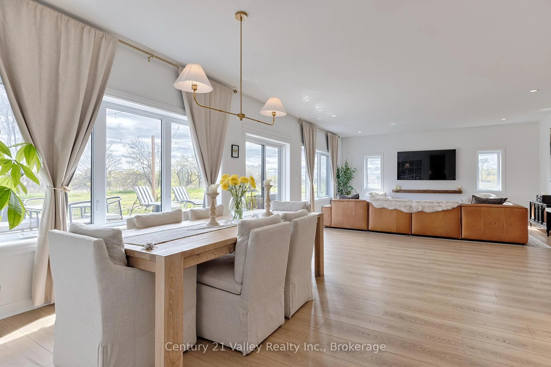 Photo 28 of 1174 Burnstown Road, McNab/Braeside, Mcnab/Braeside Twps — HOMEH