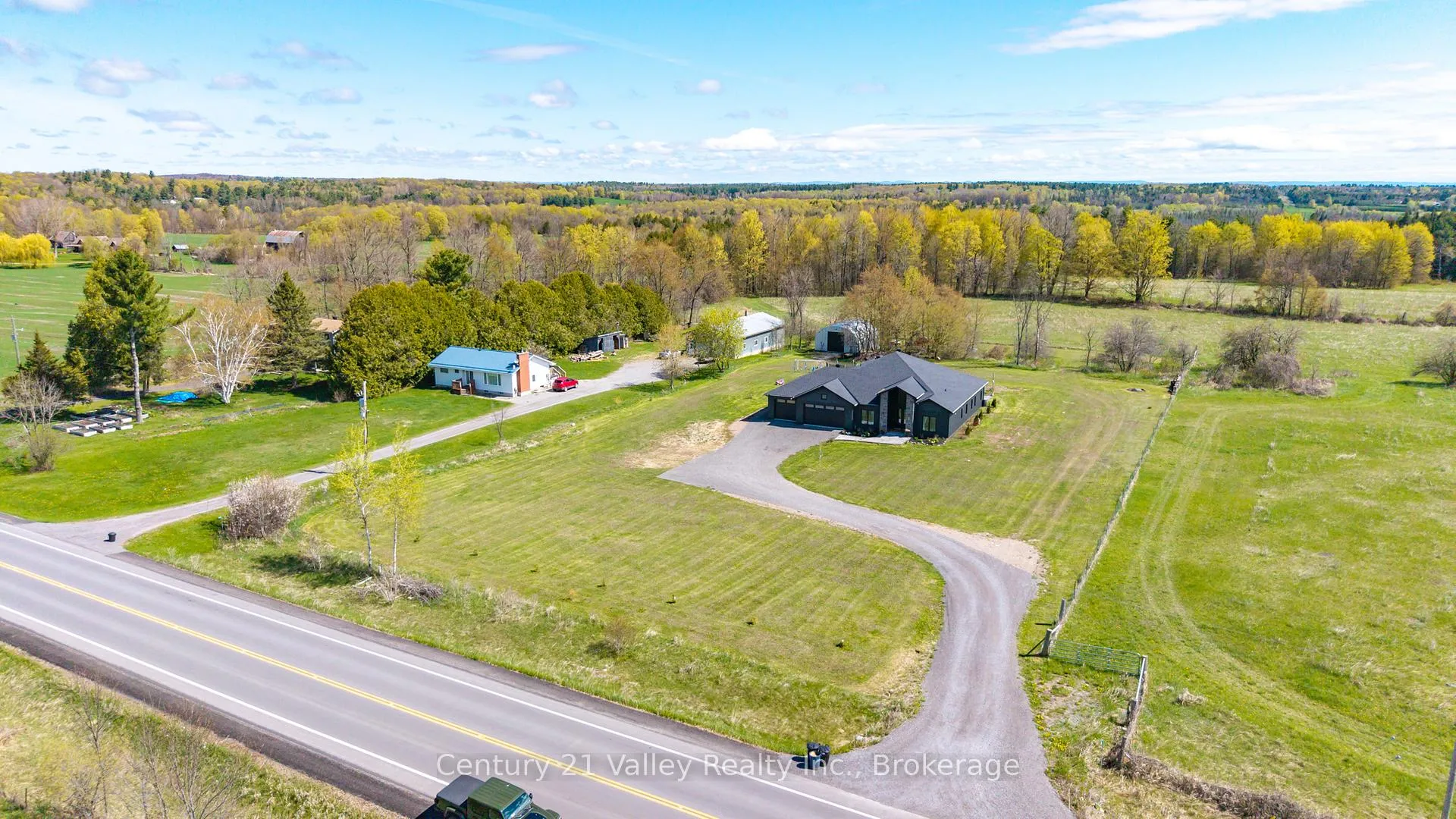 Photo 47 of 1174 Burnstown Road, McNab/Braeside, Mcnab/Braeside Twps — HOMEH